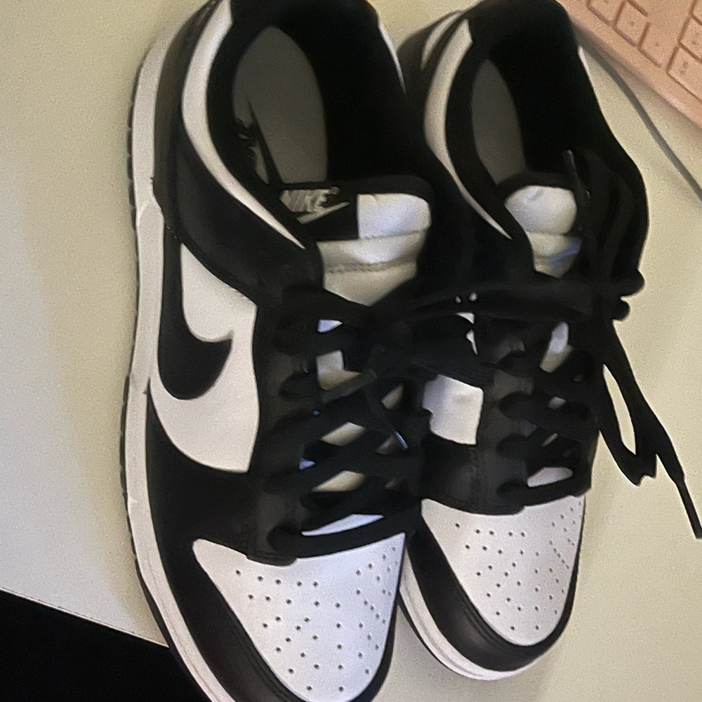 Nike Black and White Sneakers